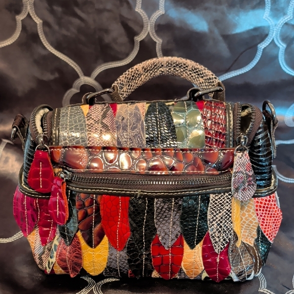 Multicolor Patchwork Handbag - Picture 2 of 16